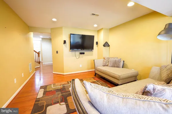 $2,750 | 1414 Bird Watch Court, Woodbridge, VA 22191