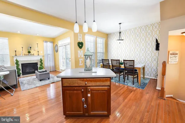 $2,750 | 1414 Bird Watch Court, Woodbridge, VA 22191