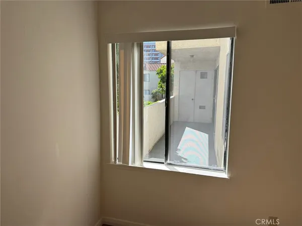 $2,995 | 700 West 3rd Street, Unit B107, Santa Ana, CA 92701