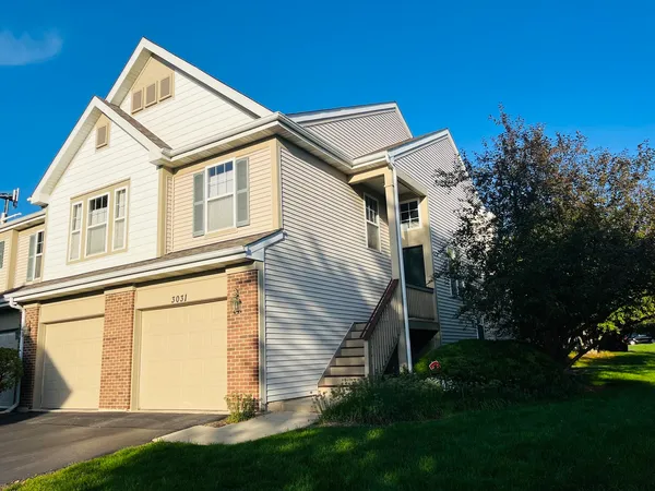 $3,000 | 3031 Saganashkee Lane, Naperville, IL 60564