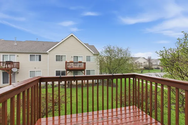 $3,000 | 3031 Saganashkee Lane, Naperville, IL 60564