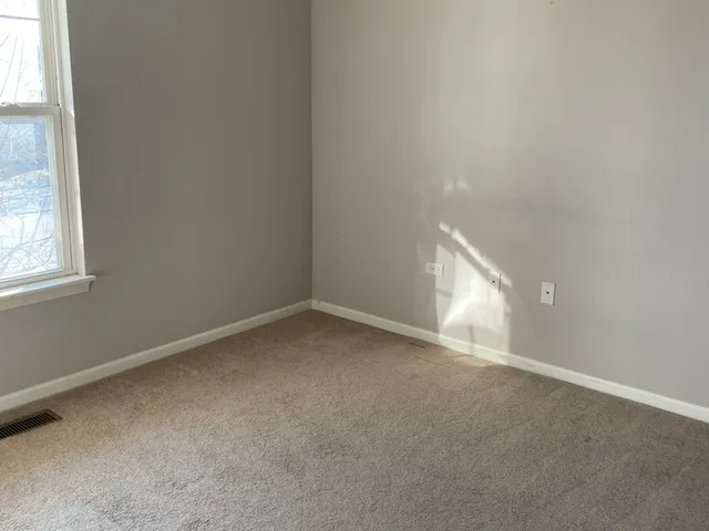 $3,200 | 3031 Saganashkee Lane, Naperville, IL 60564