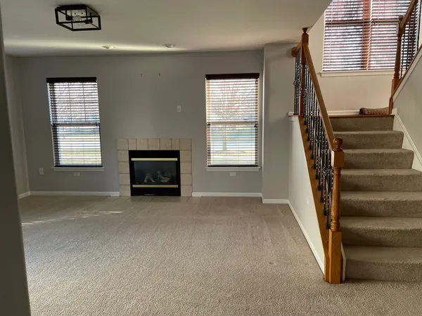 $3,000 | 3031 Saganashkee Lane, Naperville, IL 60564
