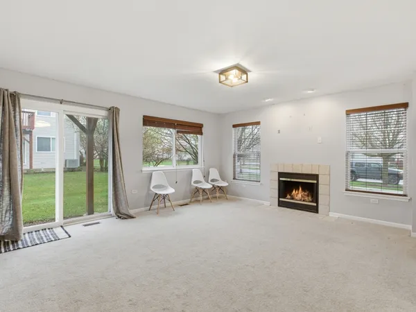 $3,000 | 3031 Saganashkee Lane, Naperville, IL 60564