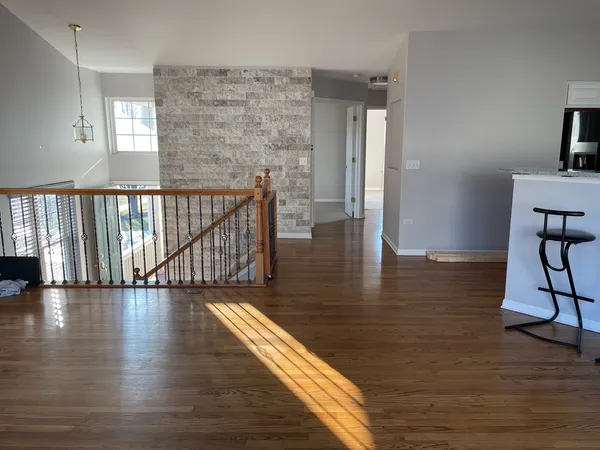 $3,000 | 3031 Saganashkee Lane, Naperville, IL 60564