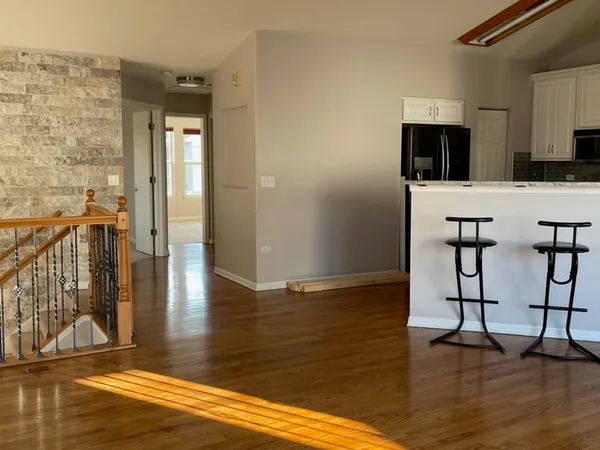 $3,000 | 3031 Saganashkee Lane, Naperville, IL 60564