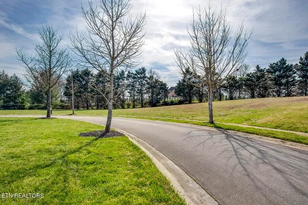 $225,000 | 655 Stone Villa Lane, Knoxville, TN 37934