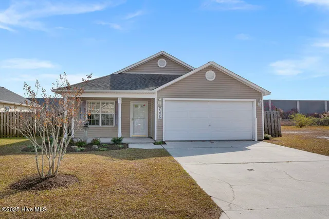 $324,900 | 7226 Copperfield Court, Wilmington, NC 28411