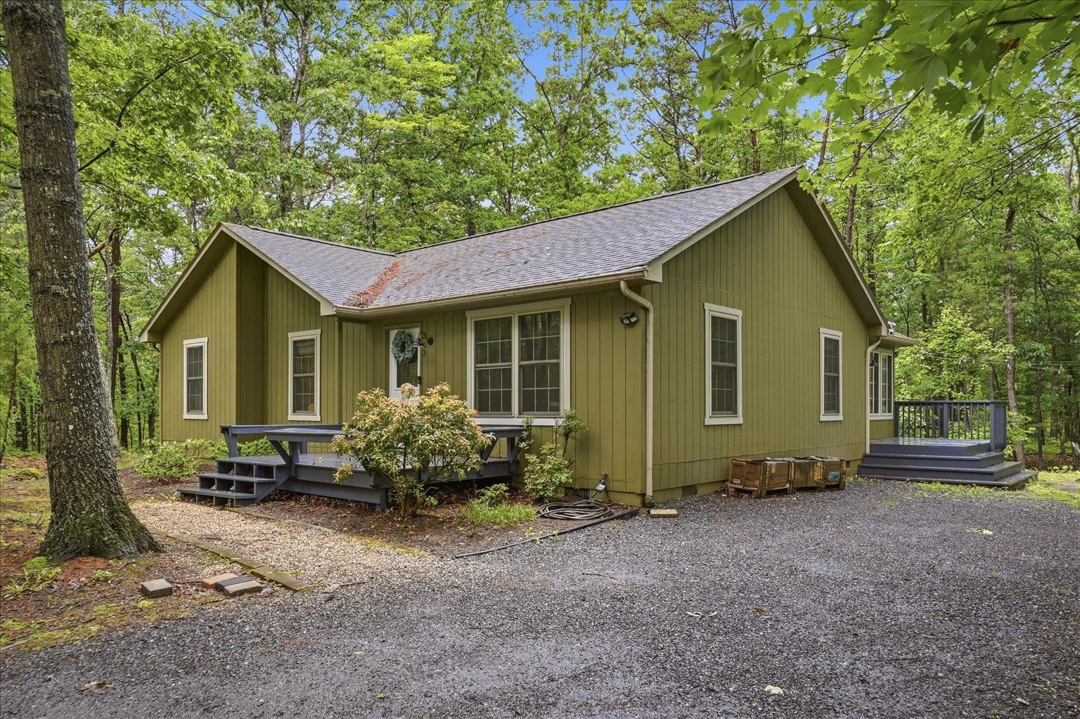 323 Palmer Road Basye, VA 22810 - Photo 1 of 49