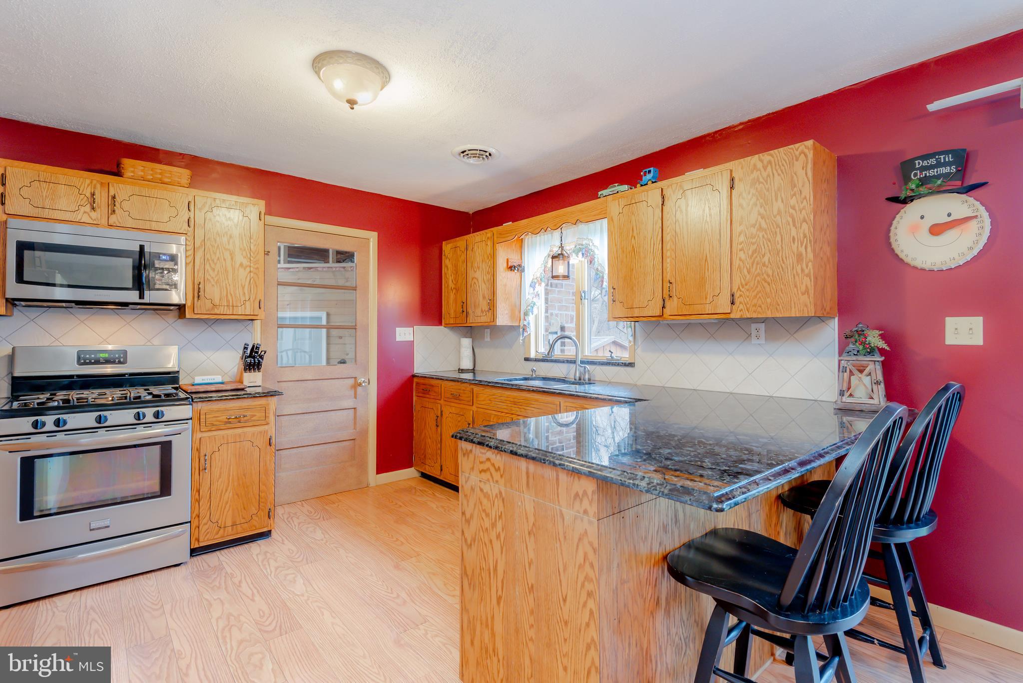26 Jumper Road Shippensburg, PA 17257 - Photo 11 of 37 Kitchen