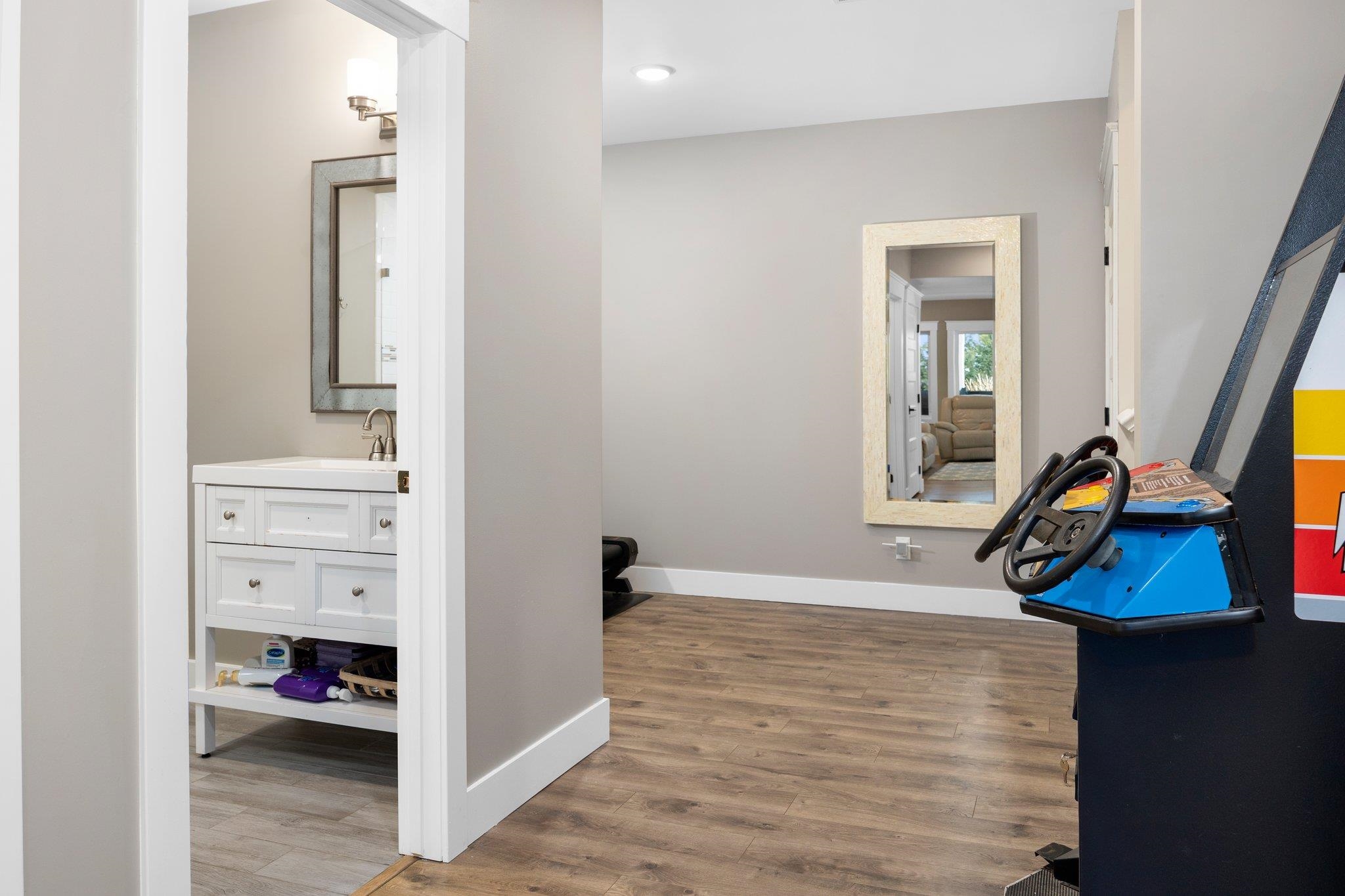 624 Hidden Ridge Drive Traverse City, MI 49686 - Photo 58 of 83 1909780-58.JPG
