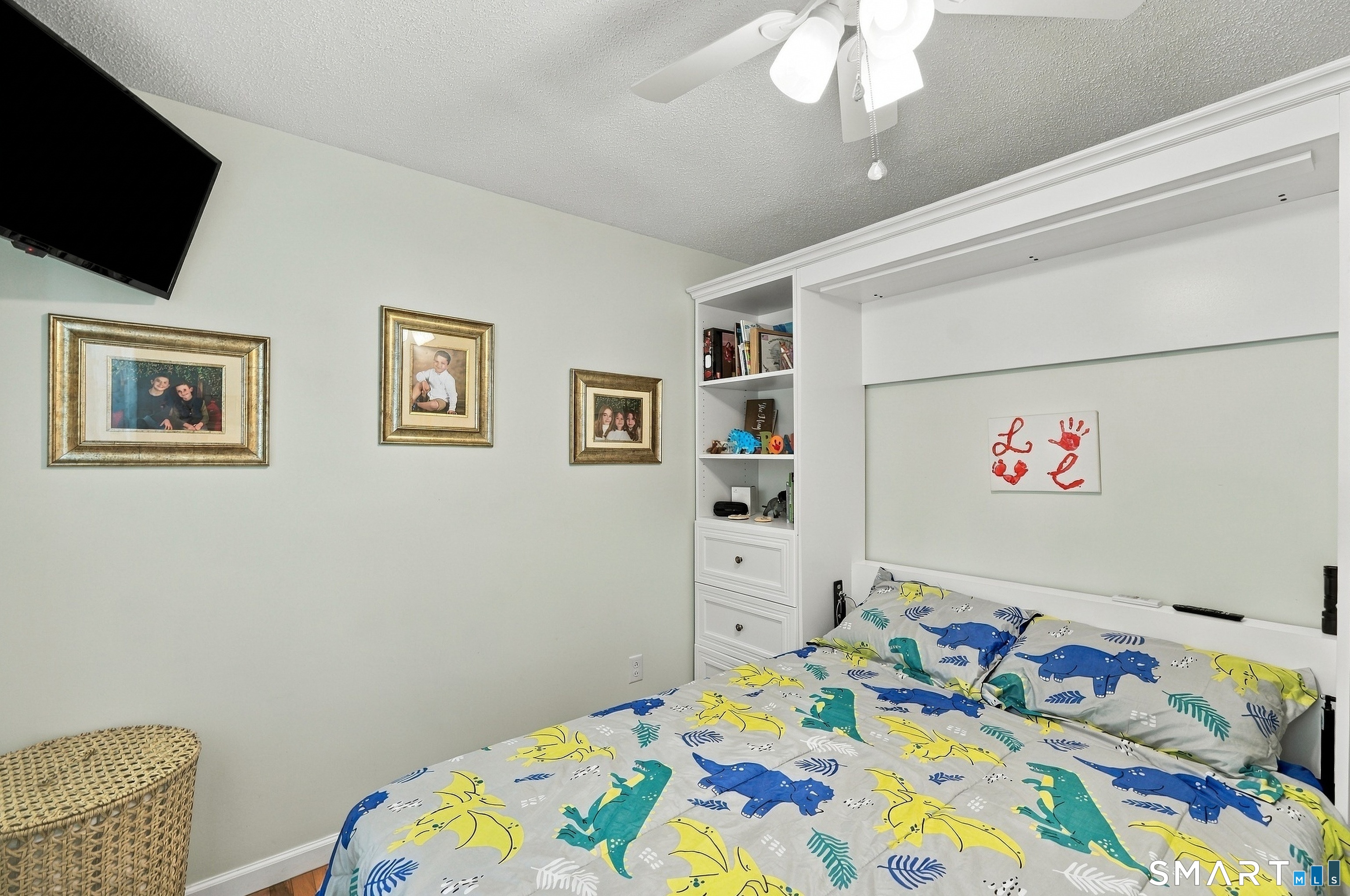 187 Cianci Road New Britain, CT 06053 - Photo 12 of 28 Gallery Image 12