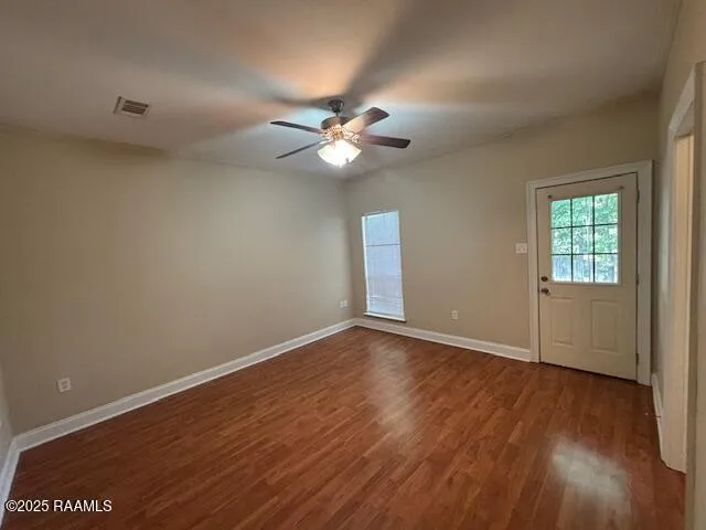 $1,500 | 15085 Banff Court, Baton Rouge, LA 70819