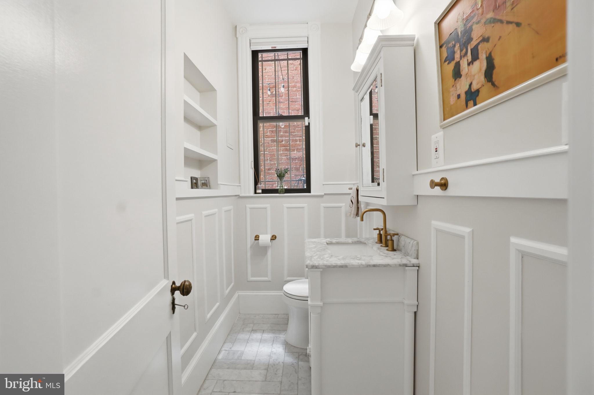 210 8th Street Southeast Washington, DC 20003 - Photo 13 of 43