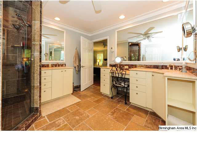 1608 Wellington View Road Birmingham, AL 35209 - Photo 12 of 32