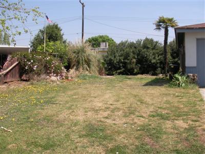 452 South Randy Porterville, CA 93257 - Photo 4 of 6 Side view. Plenty of room for RV