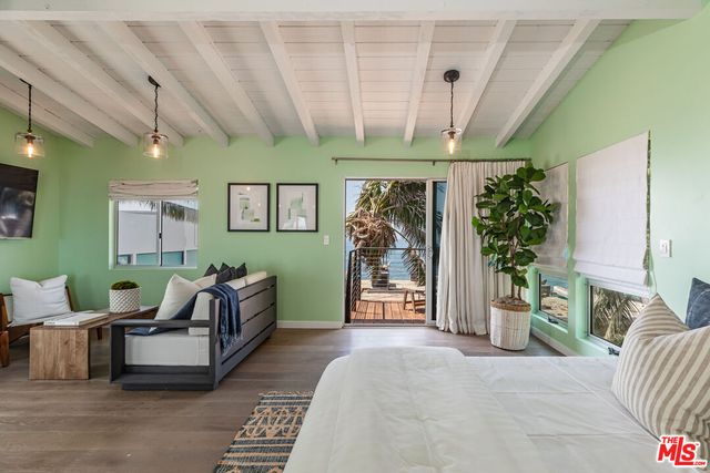$13,500,000 | 25006 Malibu Road, Malibu, CA 90265