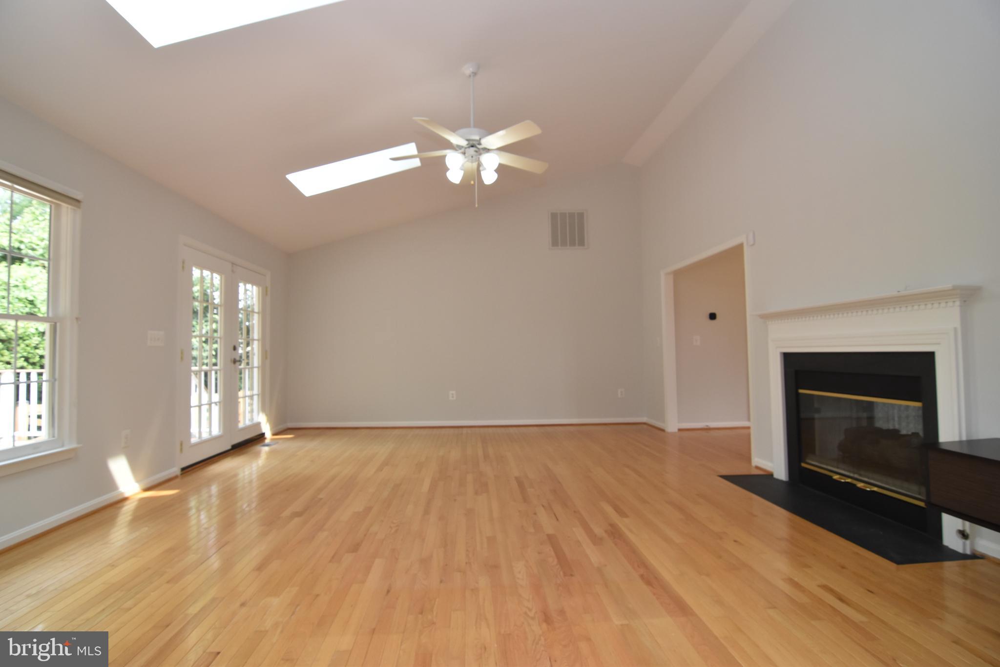 5702 Hunt Ridge Court Broad Run, VA 20137 - Photo 26 of 58 Gallery Image 26
