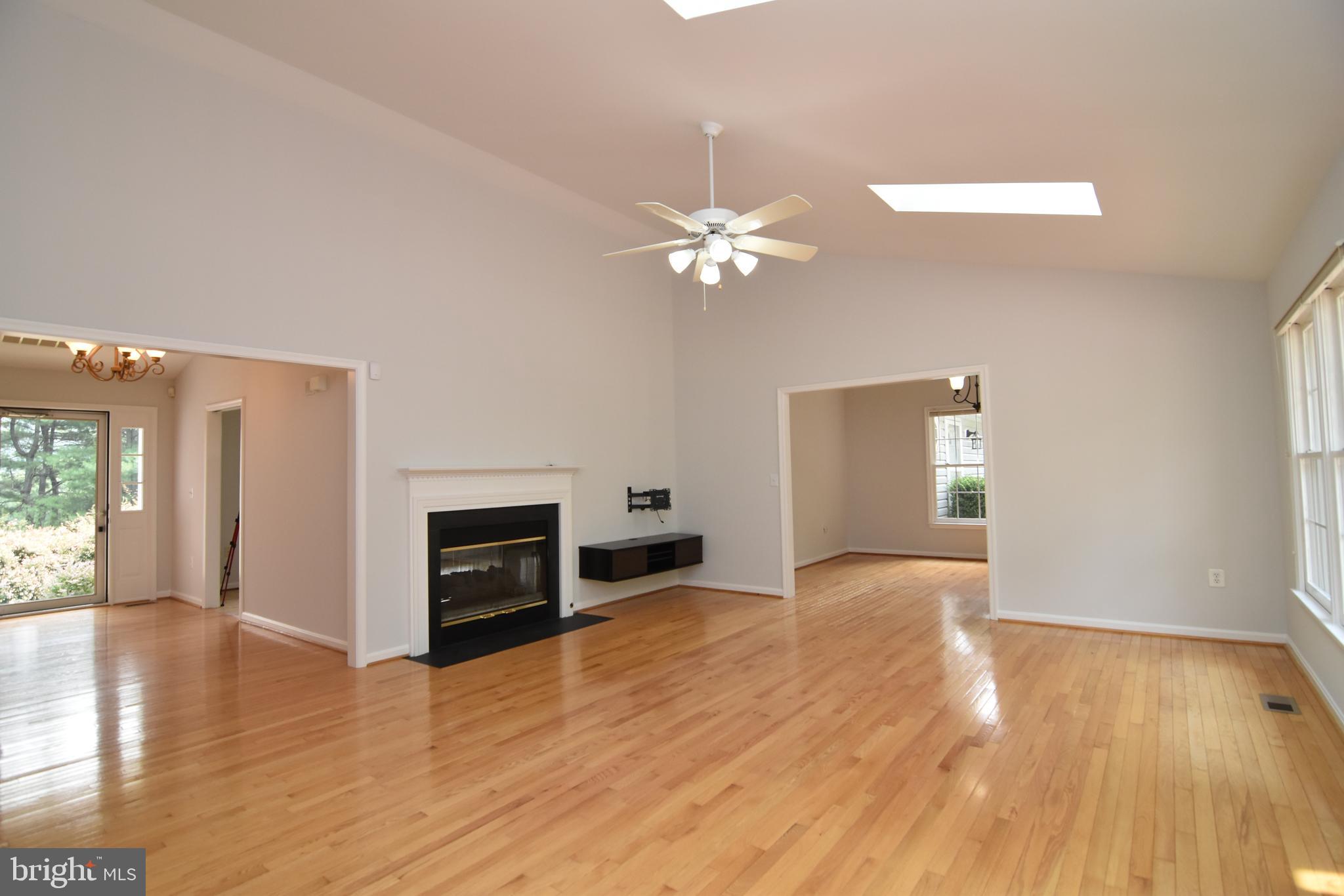 5702 Hunt Ridge Court Broad Run, VA 20137 - Photo 29 of 58 Gallery Image 29