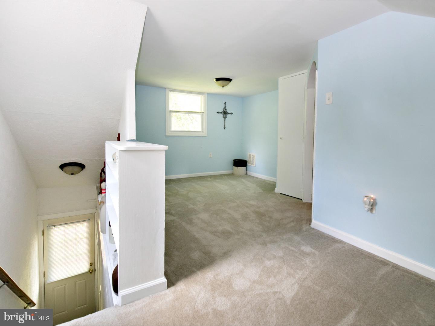 41 Pocahontas Road Somerdale, NJ 08083 - Photo 10 of 24 Hallway