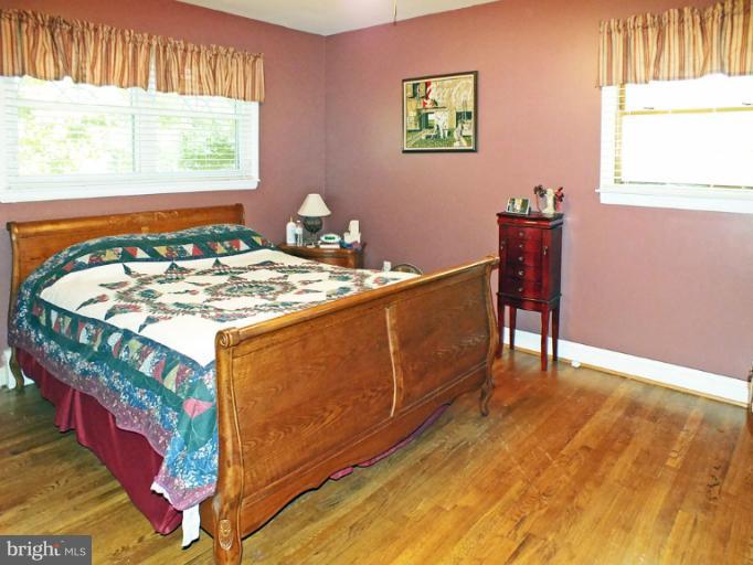 3702 Altondale Road Reisterstown, MD 21136 - Photo 2 of 20 Bedroom (Master)