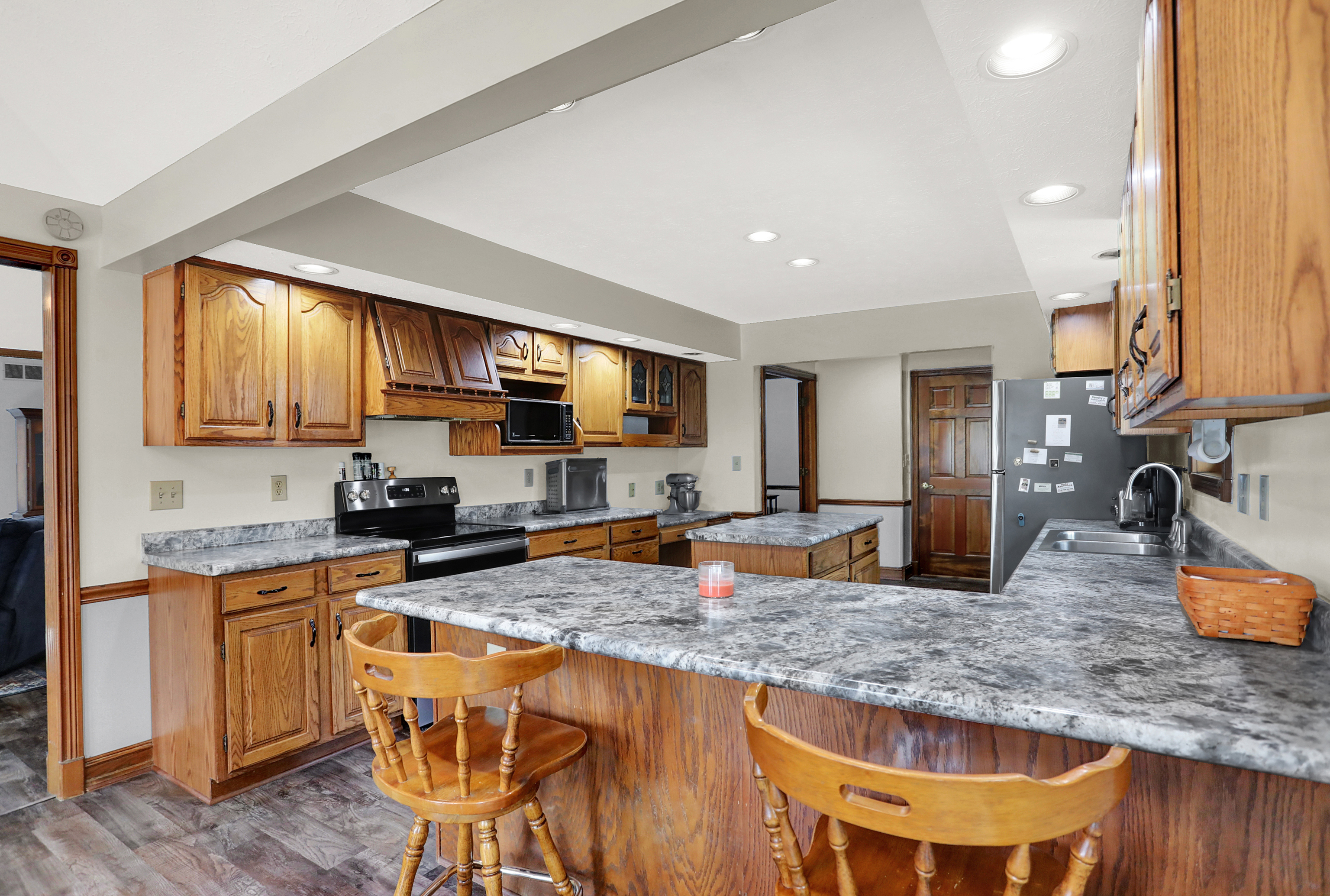 4225 Moss Ridge Court Indianapolis, IN 46237 - Photo 12 of 55 Gallery Image 12