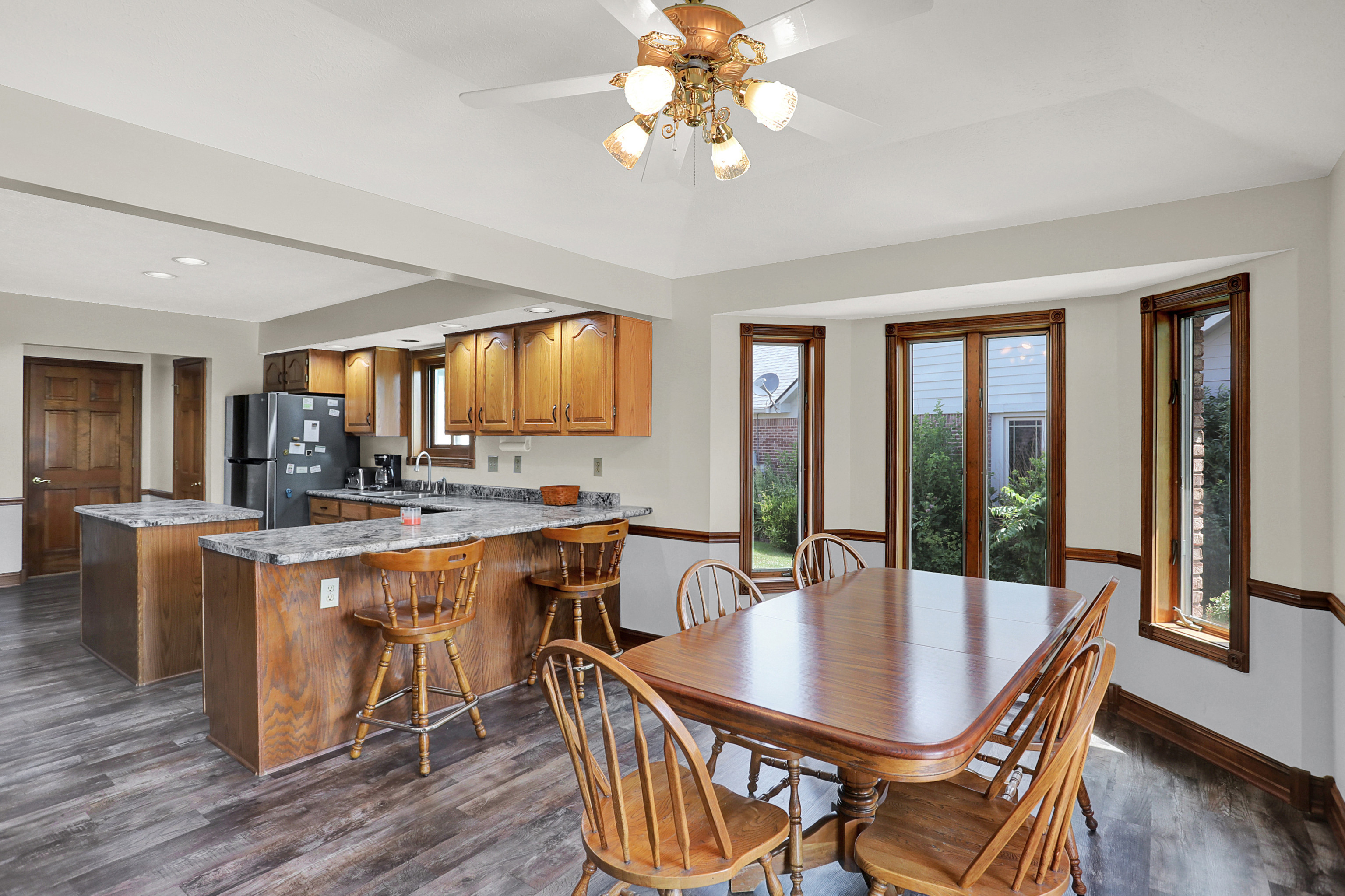 4225 Moss Ridge Court Indianapolis, IN 46237 - Photo 19 of 55 Gallery Image 19