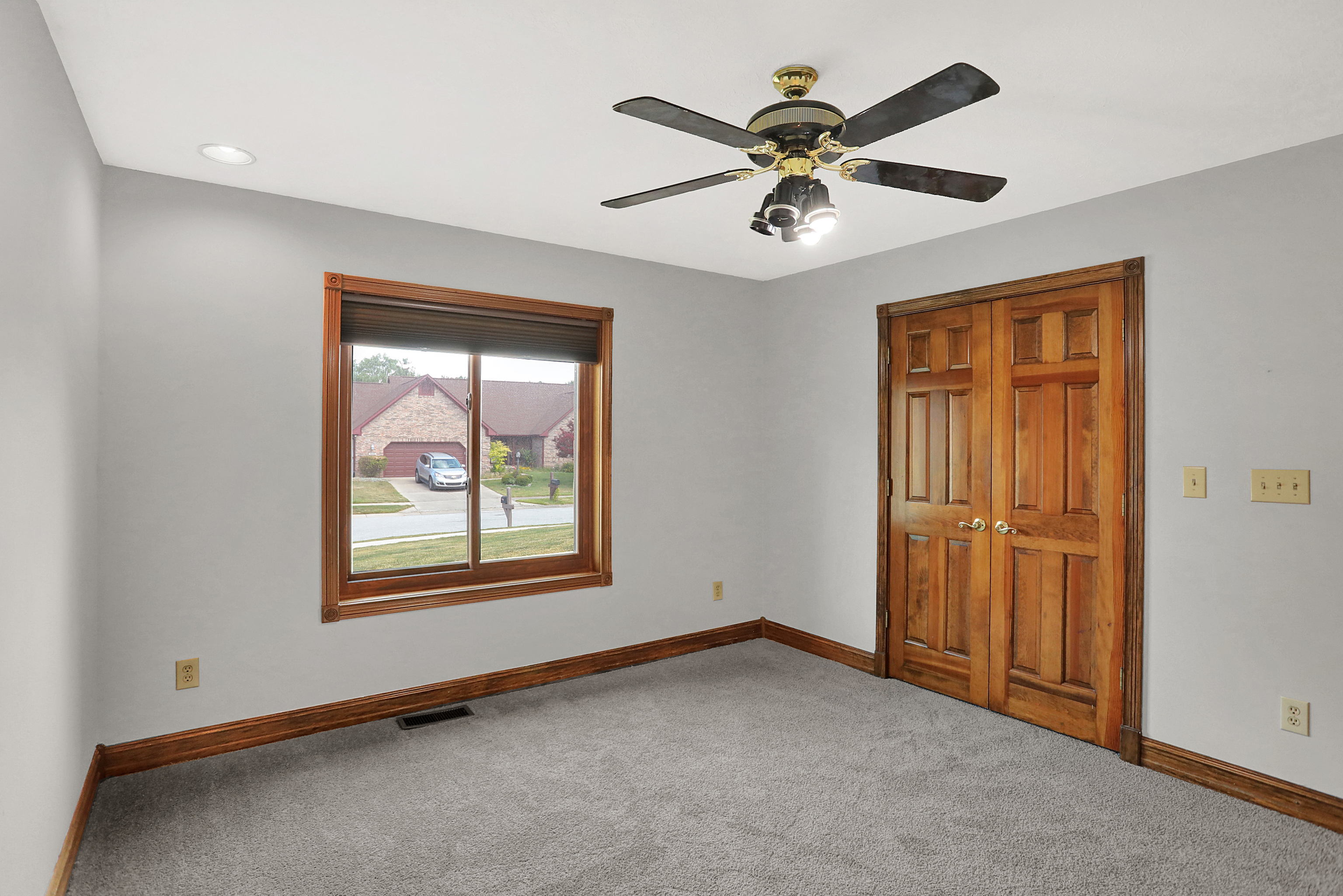 4225 Moss Ridge Court Indianapolis, IN 46237 - Photo 39 of 55 Gallery Image 39