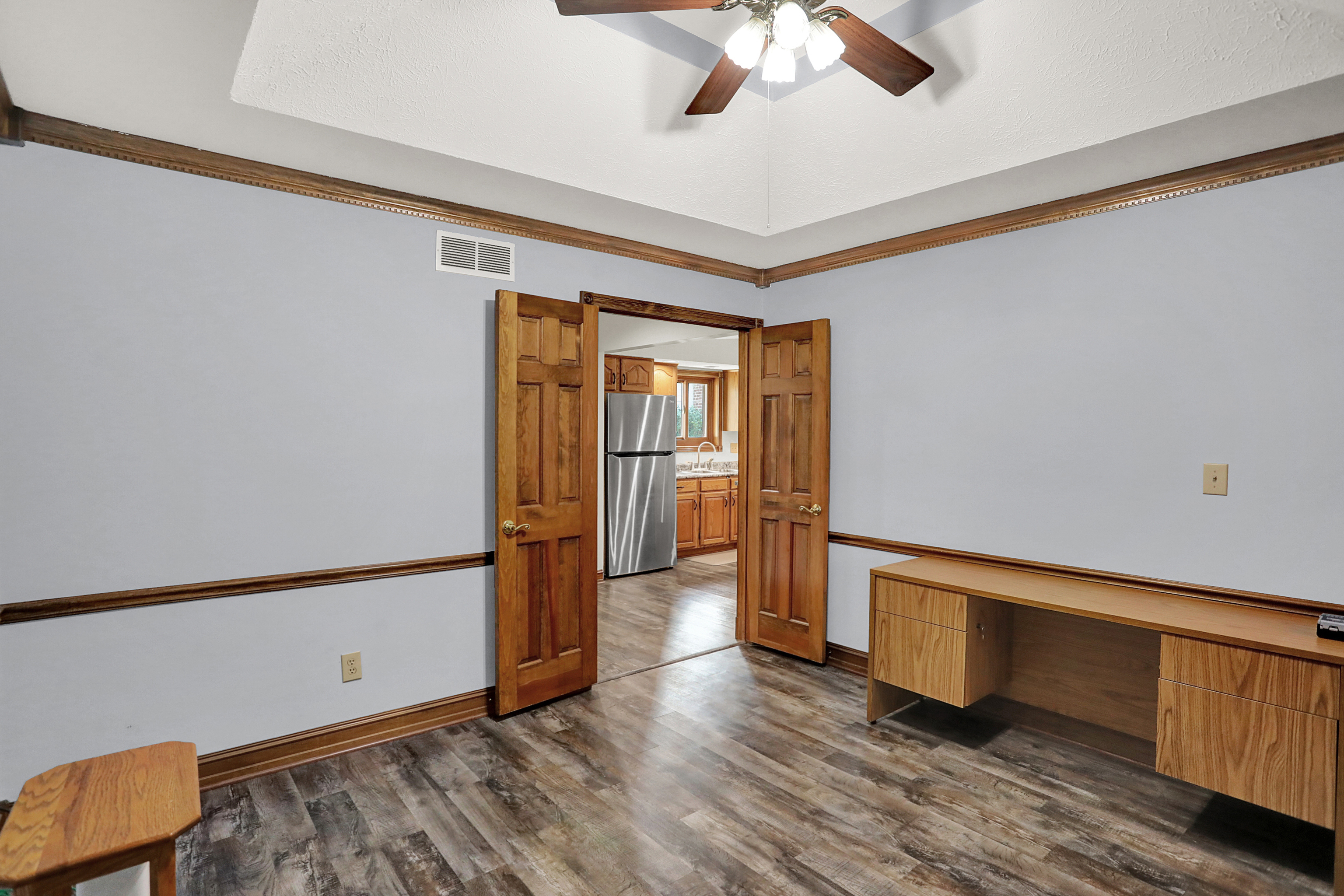 4225 Moss Ridge Court Indianapolis, IN 46237 - Photo 7 of 55 Gallery Image 7