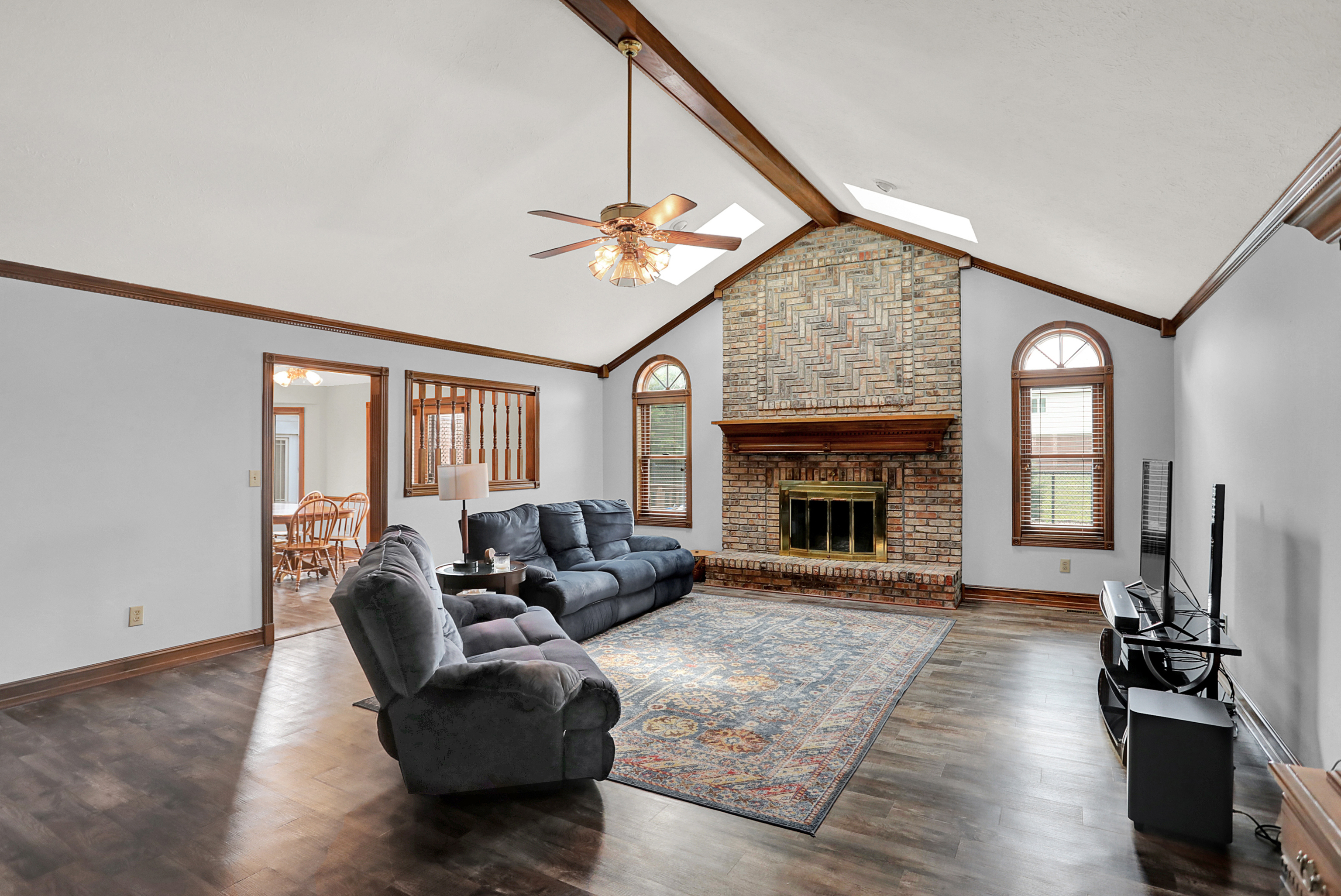 4225 Moss Ridge Court Indianapolis, IN 46237 - Photo 8 of 55 Gallery Image 8
