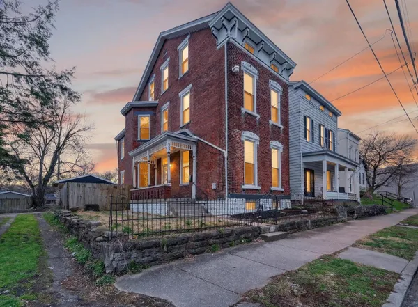 $343,500 | 407 East 17th Street, Covington, KY 41014