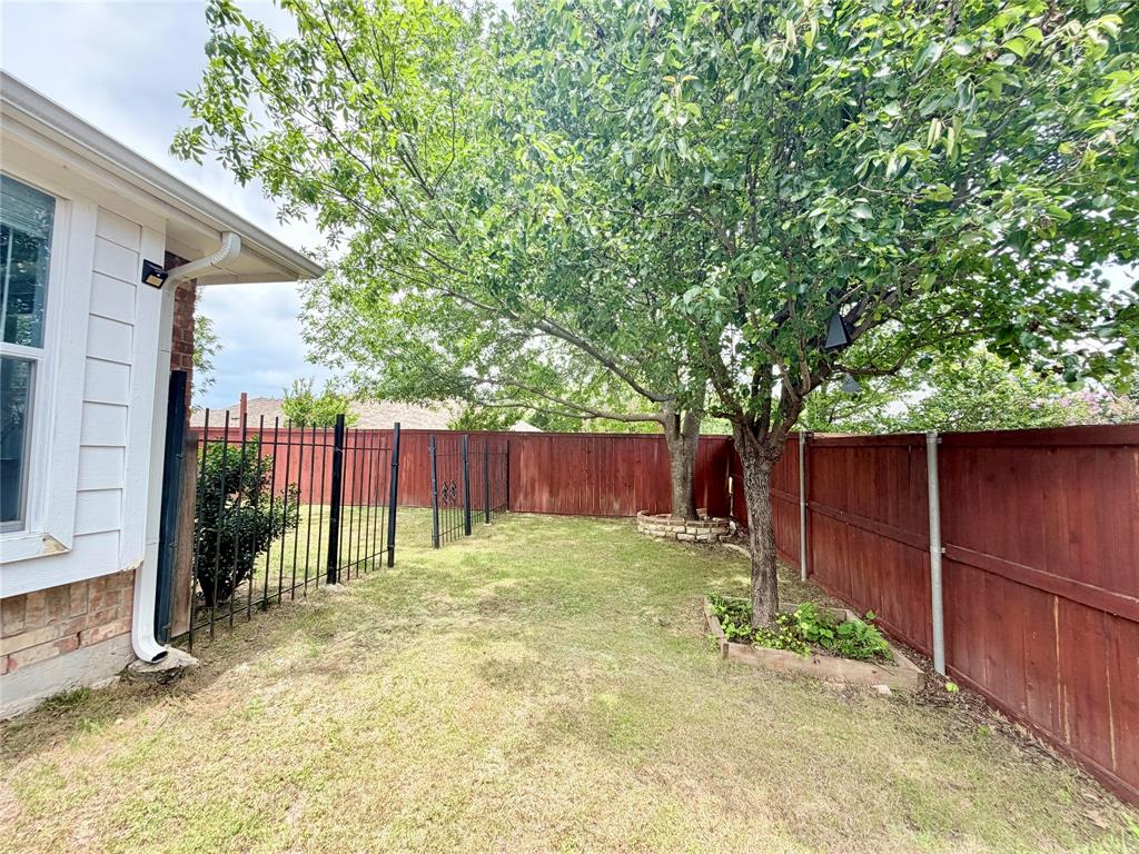 15760 Scenic Road Frisco, TX 75035 - Photo 32 of 40