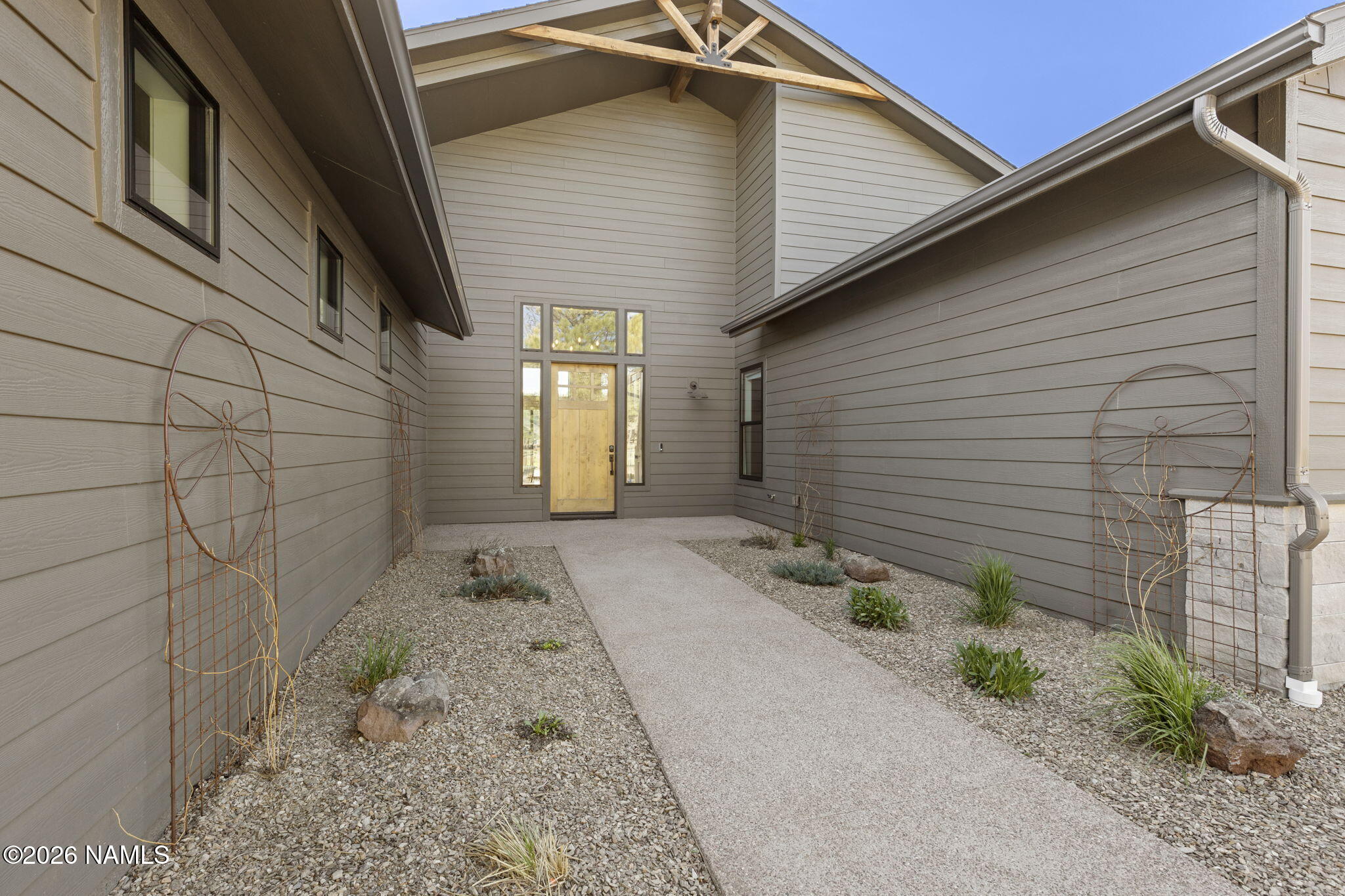 5234 West Brackin Ranch Road Flagstaff, AZ 86001 - Photo 4 of 43 Entryway