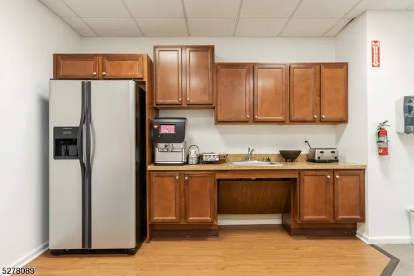 $3,500 | 286 South Avenue, Unit 296, Fanwood, NJ 07023