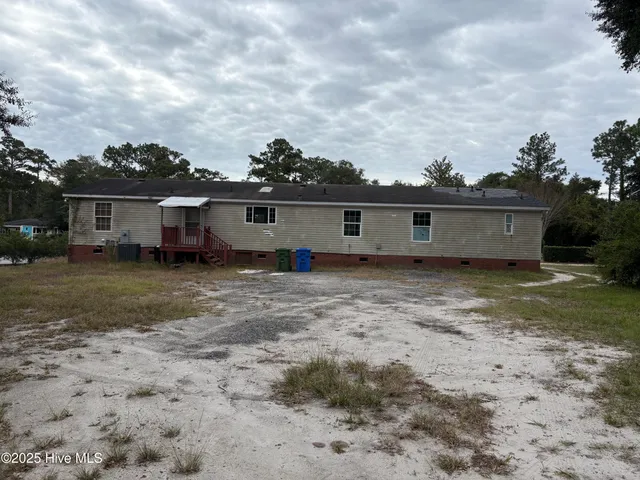 $660,000 | 5013 Oleander Drive, Wilmington, NC 28403