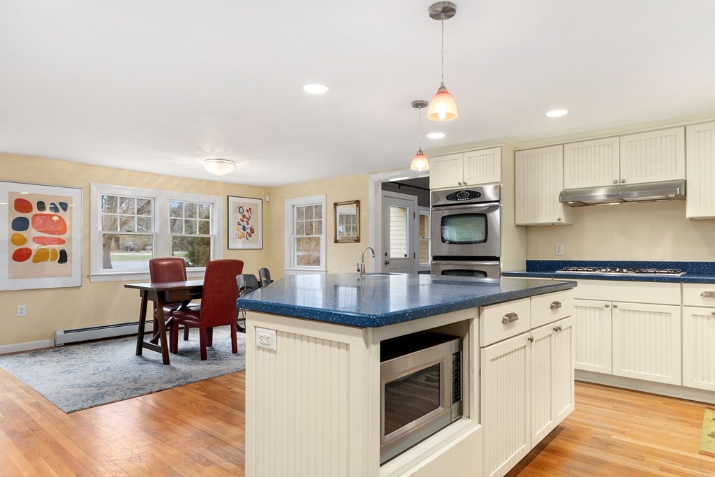 14 Walker Road Topsfield, MA 01983 - Photo 9 of 40 Gallery Image 9