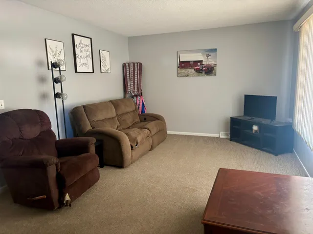 $146,000 | 709 6th Avenue Northeast, Sleepy Eye, MN 56085