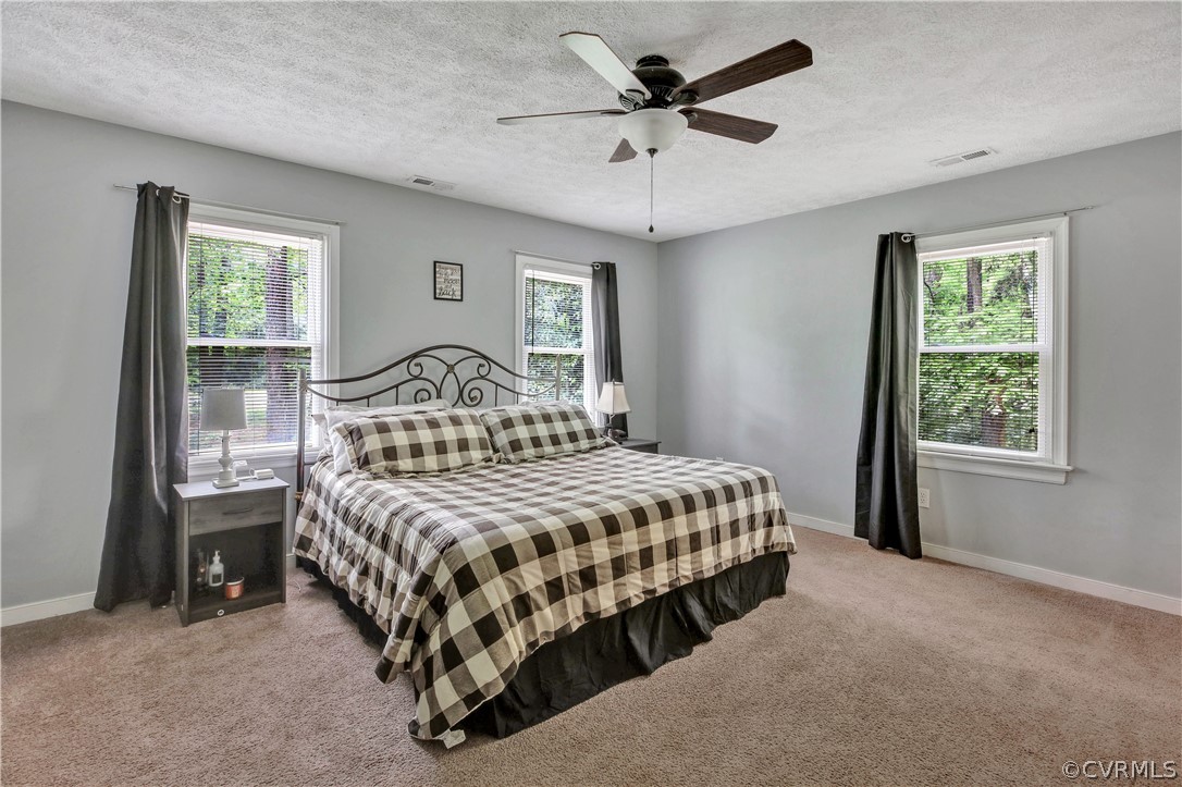 2110 Meadow Road Sandston, VA 23150 - Photo 13 of 24 Gallery Image 13