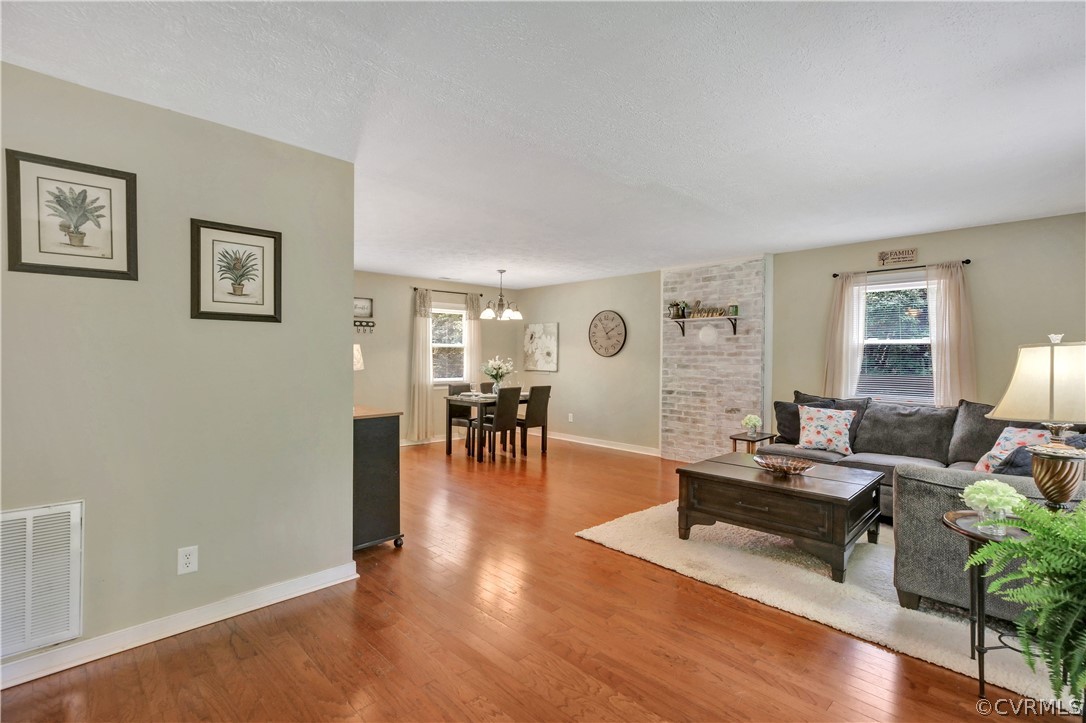 2110 Meadow Road Sandston, VA 23150 - Photo 4 of 24 Gallery Image 4