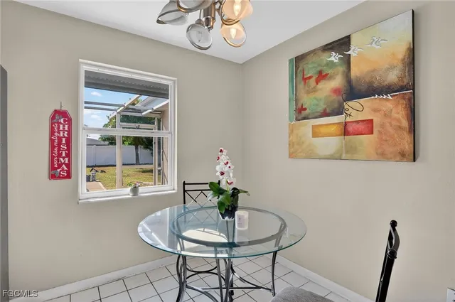 $265,200 | 1718 Southeast 29th Lane, Cape Coral, FL 33904