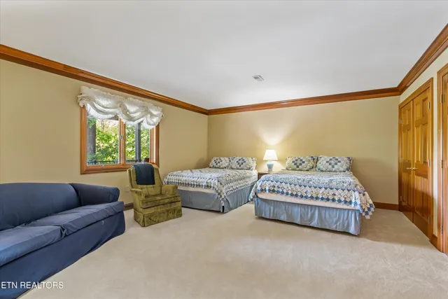 $1,550,000 | 489 Fox Lake Lane, La Follette, TN 37766