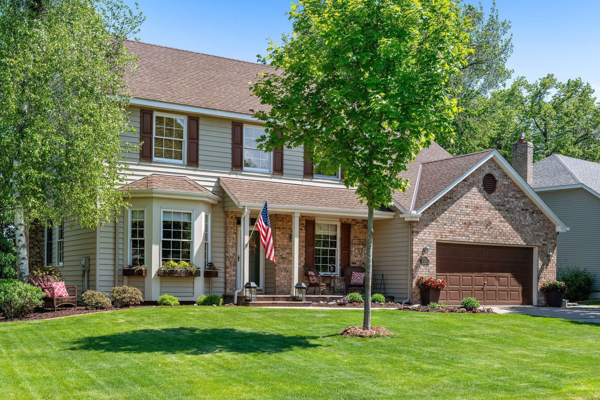 16741 Thatcher Road Eden Prairie, MN 55347 - Photo 3 of 12