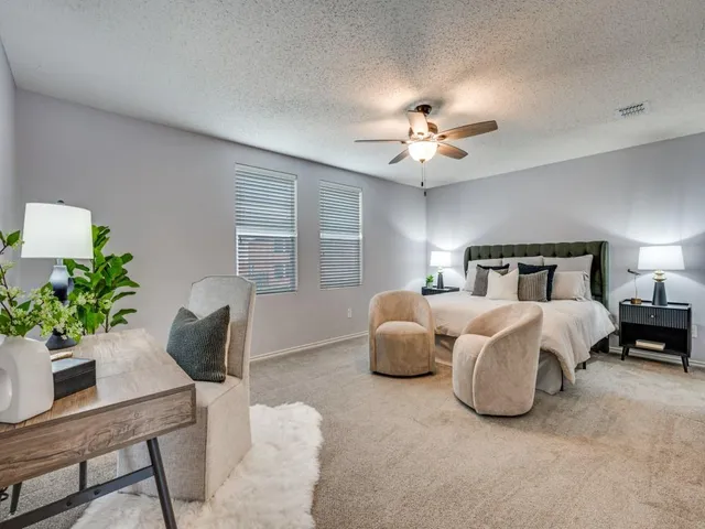 $327,500 | 5933 Thoroughbred Trail, Denton, TX 76210