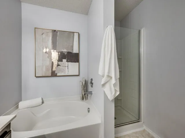 $327,500 | 5933 Thoroughbred Trail, Denton, TX 76210