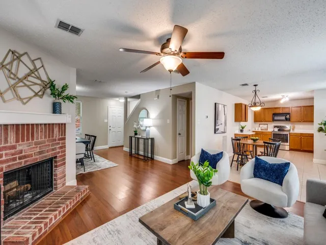 $327,500 | 5933 Thoroughbred Trail, Denton, TX 76210