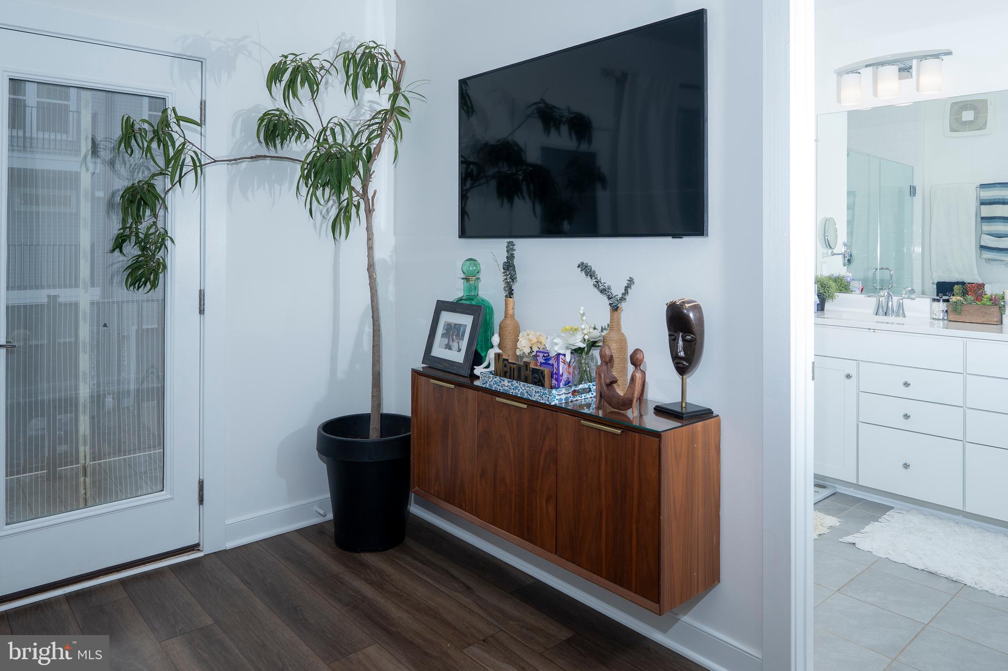 16132 Frederick Road Gaithersburg, MD 20877 - Photo 23 of 34