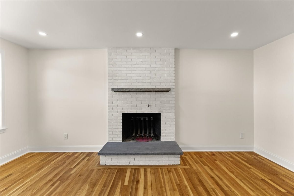 347 Poskus Street Stoughton, MA 02072 - Photo 17 of 34 Gallery Image 17
