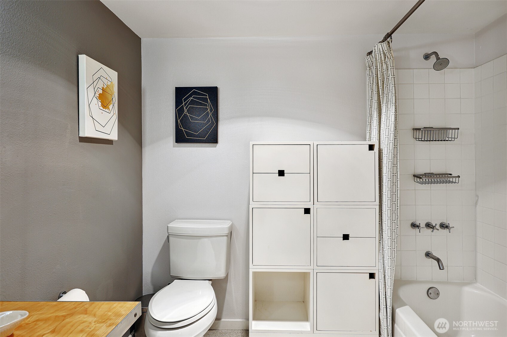 505 East Denny Way, Unit A106 Seattle, WA 98122 - Photo 17 of 37