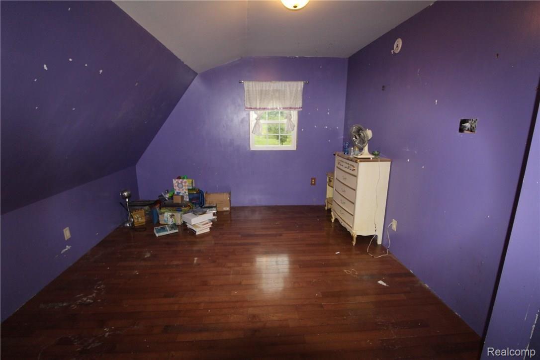 4827 Skelton Road Columbiaville, MI 48421 - Photo 9 of 39 IMG_1062.JPG