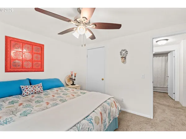 $524,900 | 49400 Eagle Rock Place, Vida, OR 97488